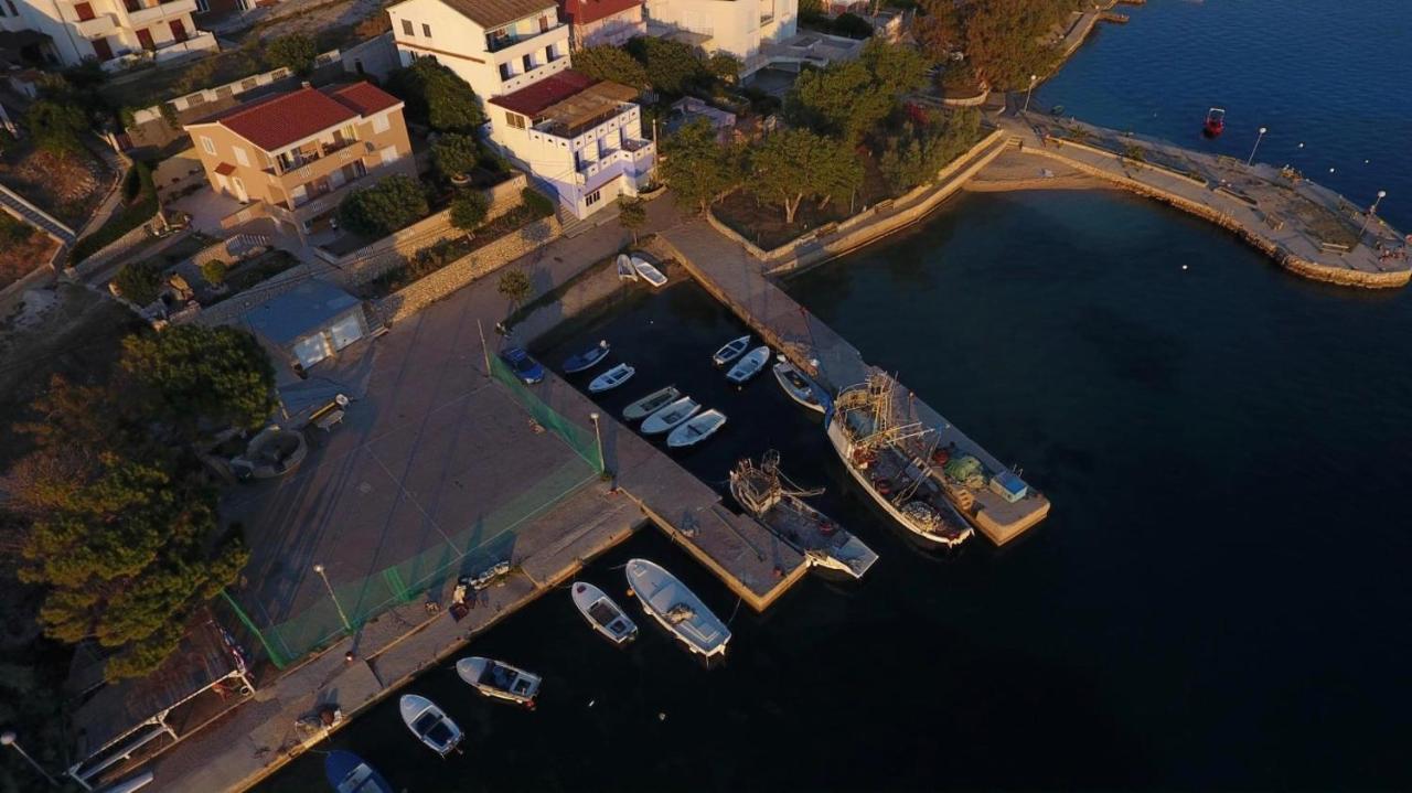 Apartman Demi Miškovići Exterior foto